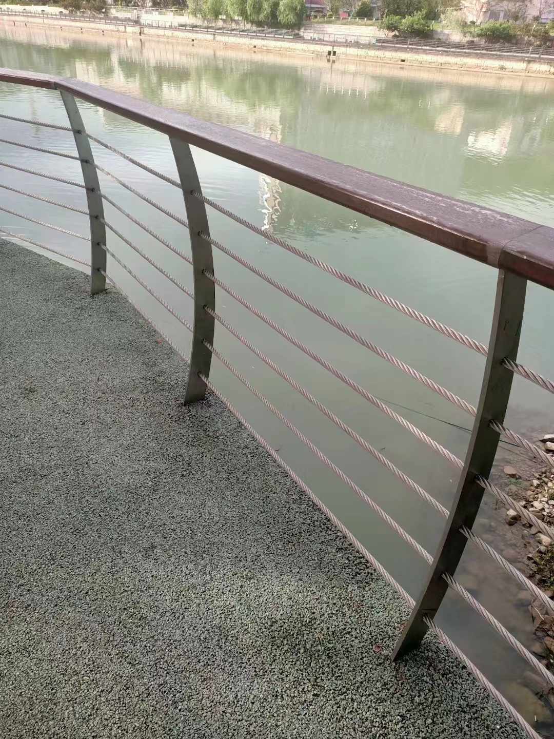 20250911103770017001